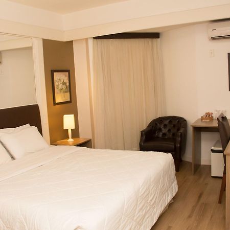 Hotel Continental Porto Alegre By Samba Extérieur photo