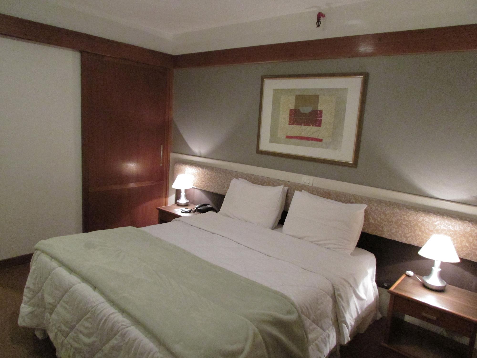 Hotel Continental Porto Alegre By Samba Extérieur photo