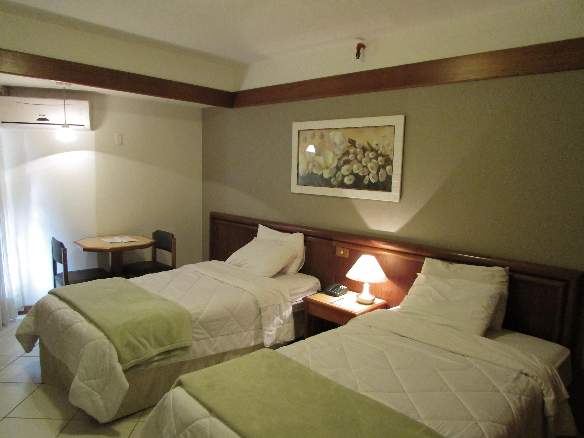 Hotel Continental Porto Alegre By Samba Extérieur photo