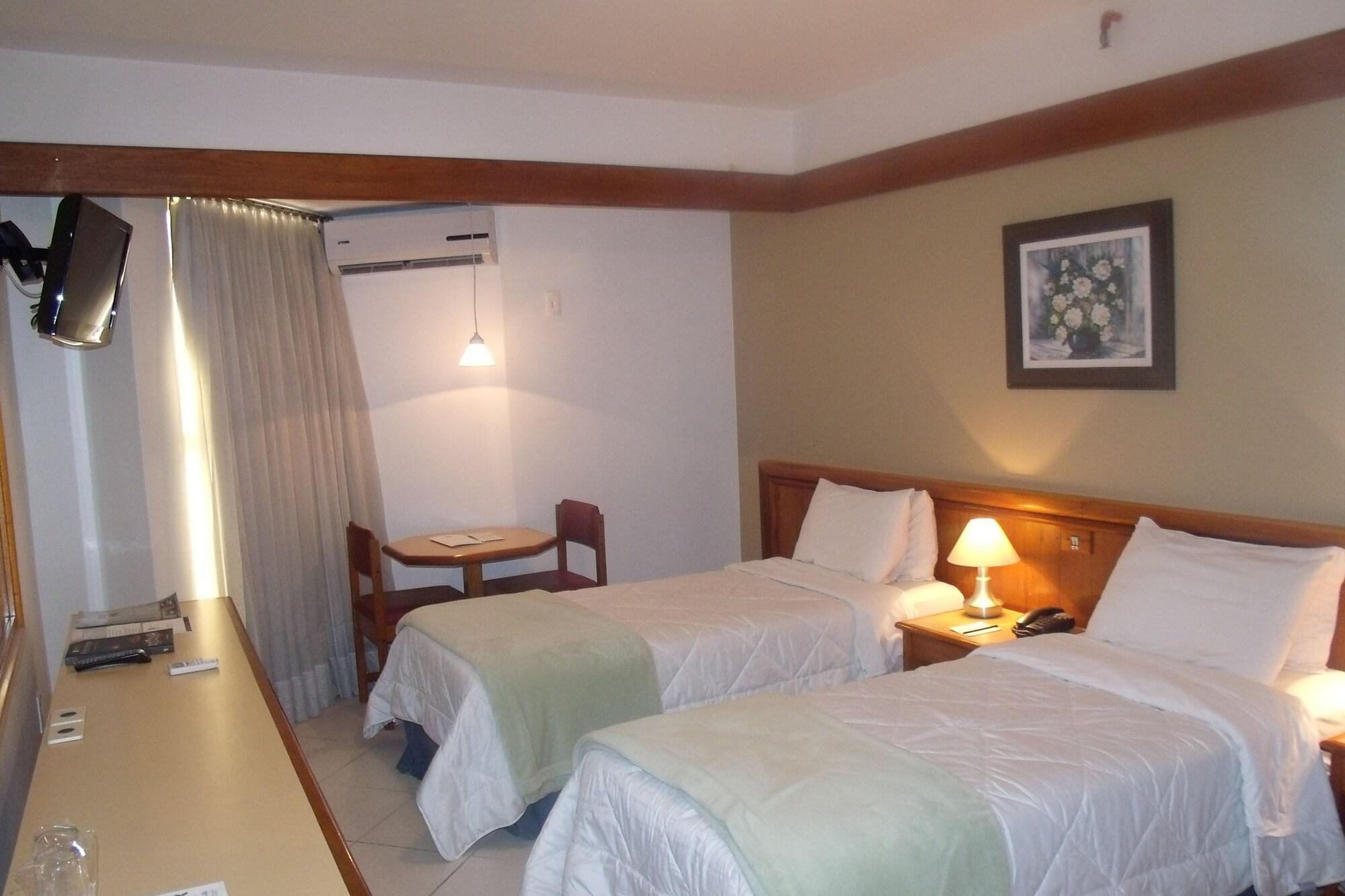Hotel Continental Porto Alegre By Samba Extérieur photo