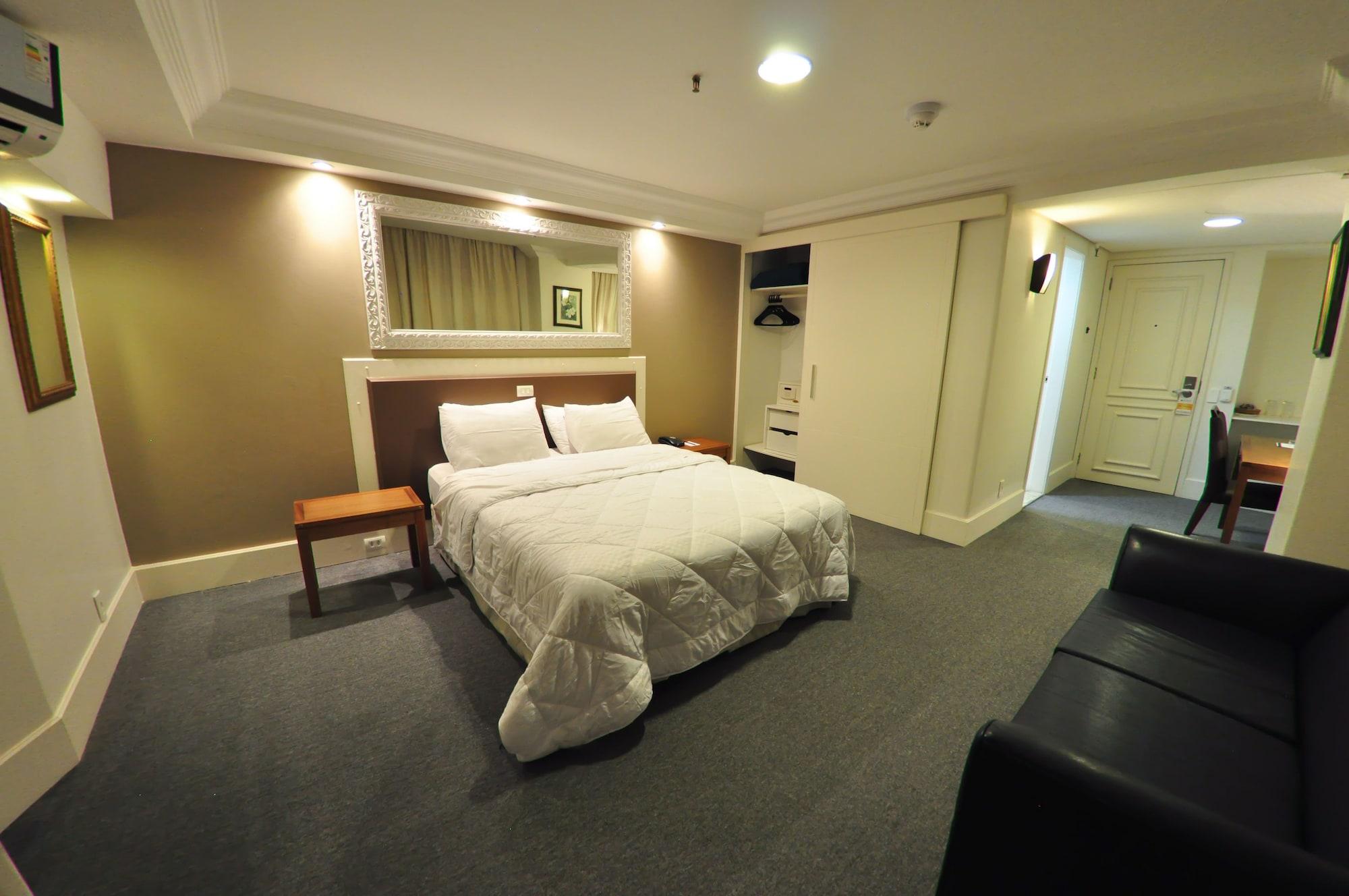 Hotel Continental Porto Alegre By Samba Extérieur photo