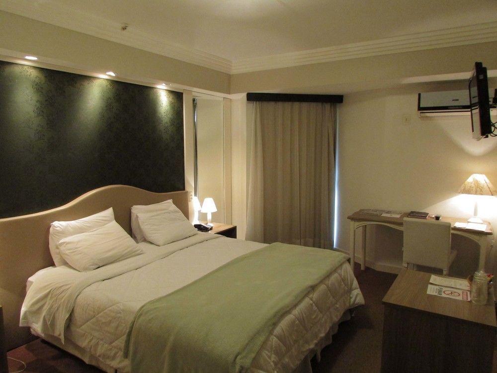 Hotel Continental Porto Alegre By Samba Extérieur photo